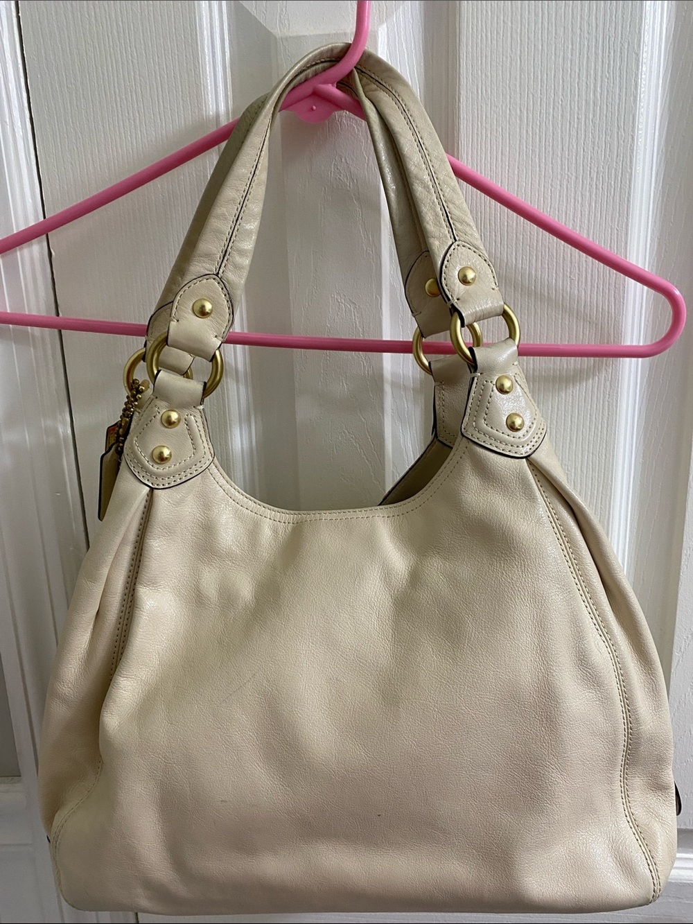 Coach Ivory Shoulder Bag - Picture 4 of 15